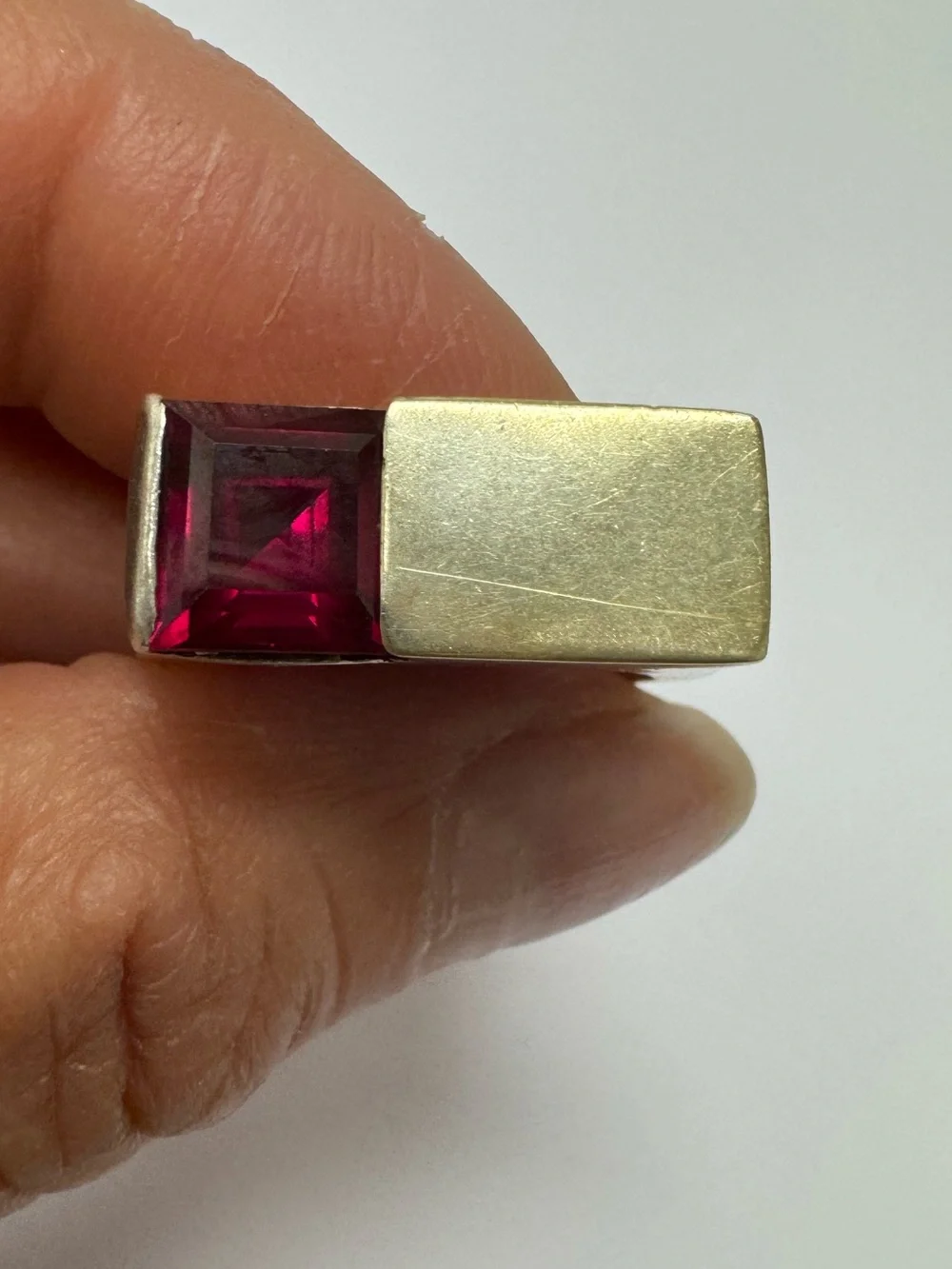 Vintage Modern Sterling Silver Square Ruby-Red Stone Ring Size 9